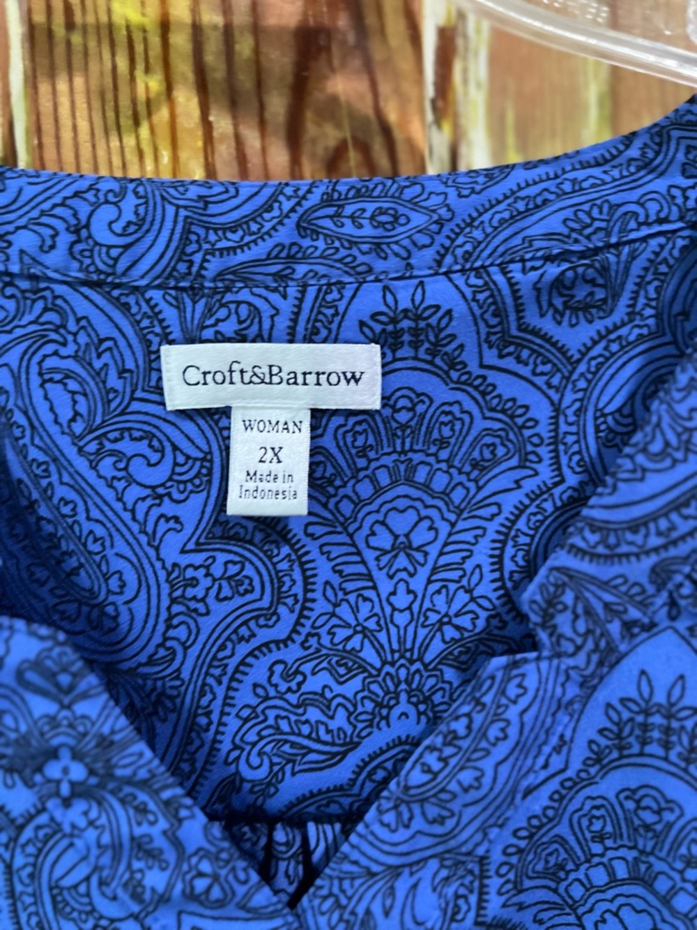 croft & barrow Blue & Black V-Neck Pintuck Top - Picture 2 of 6